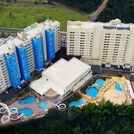 Golden Dolphin Grand Hotel - Flats Caldas Novas Exterior foto
